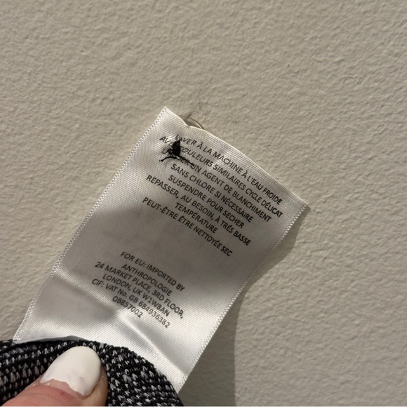 Anthropologie Jacquard Dot Knit Trousers Bell Bottoms by Cartannier Size 26 - Picture 10 of 10